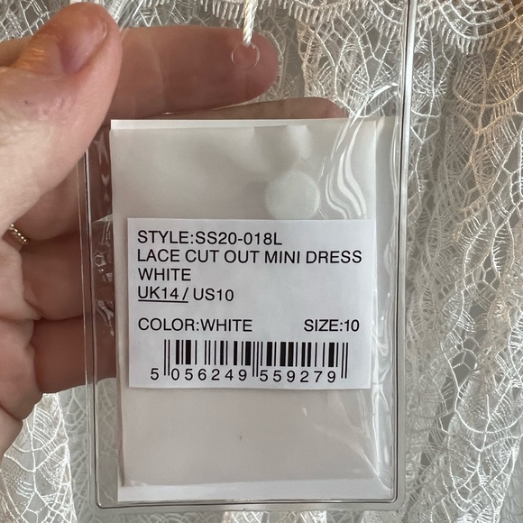 SELF-PORTRAIT lace cut out mini dress in white NWT - Picture 5 of 6